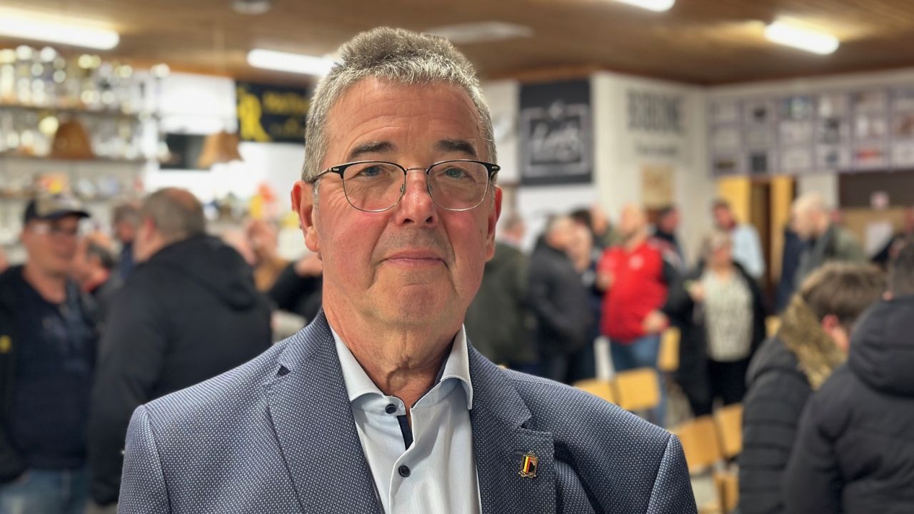 Guy Van Binst, secrétaire du foot provincial depuis 1990, a assisté à sa dernière CPE : 