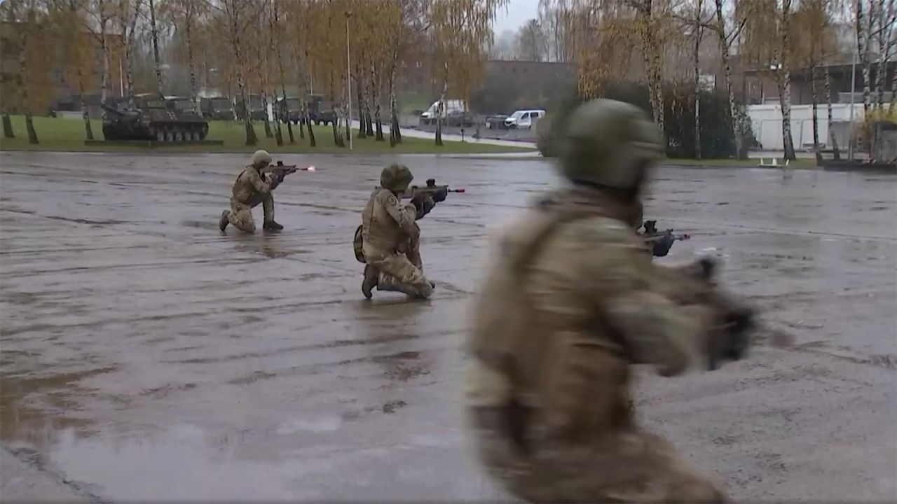 Où loger plus de 2.600 militaires et leurs familles annoncés en province de Luxembourg ?