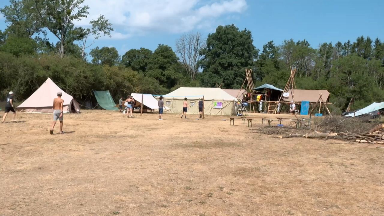 Les camps scouts s'adaptent face aux risques d'incendie
