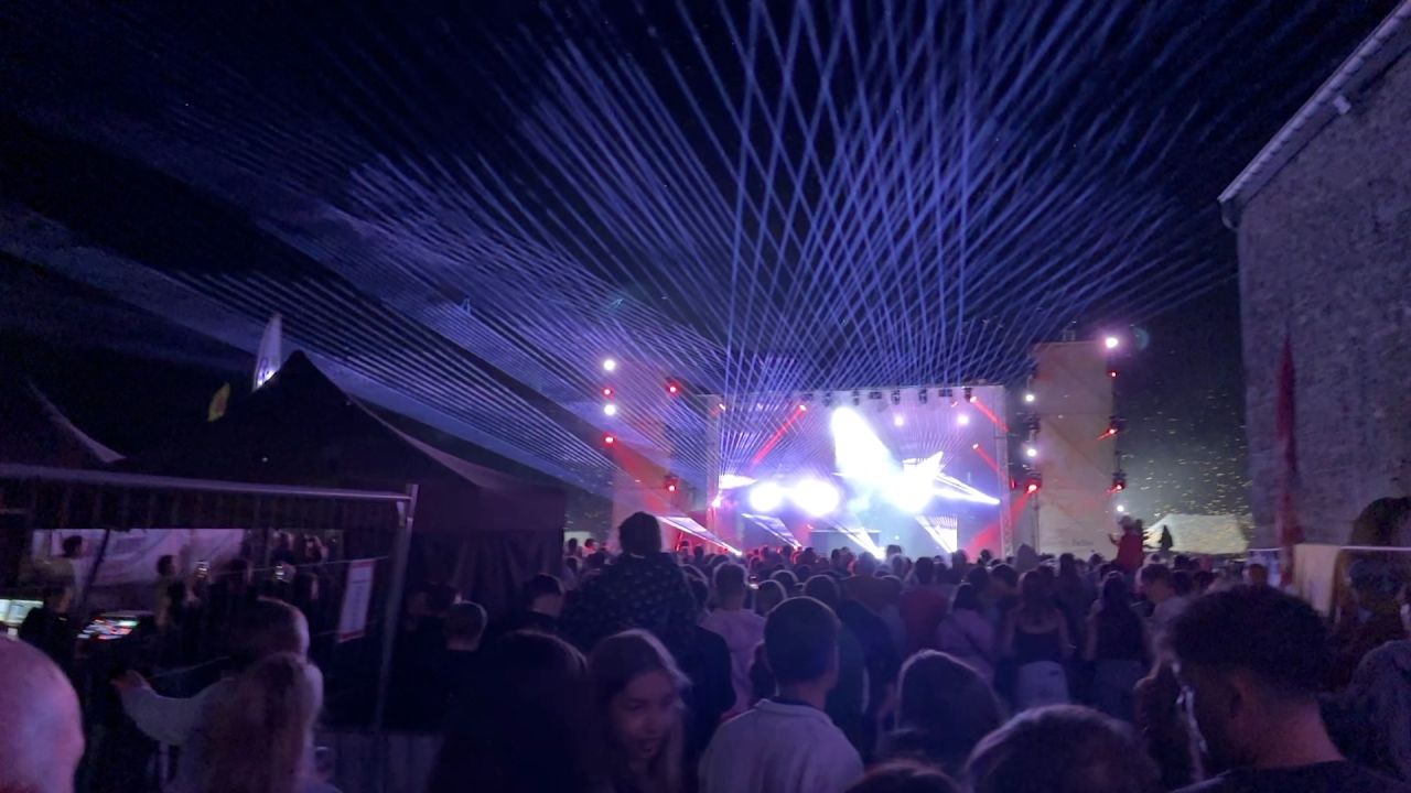 Sans artifice, le son et lumière a mis le feu à Tellin