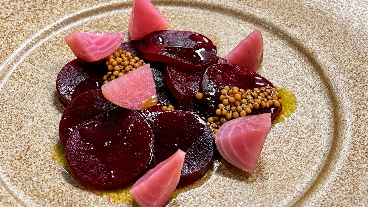 Carpaccio et tartare de betterave : la recette de Ludovic Vanackere