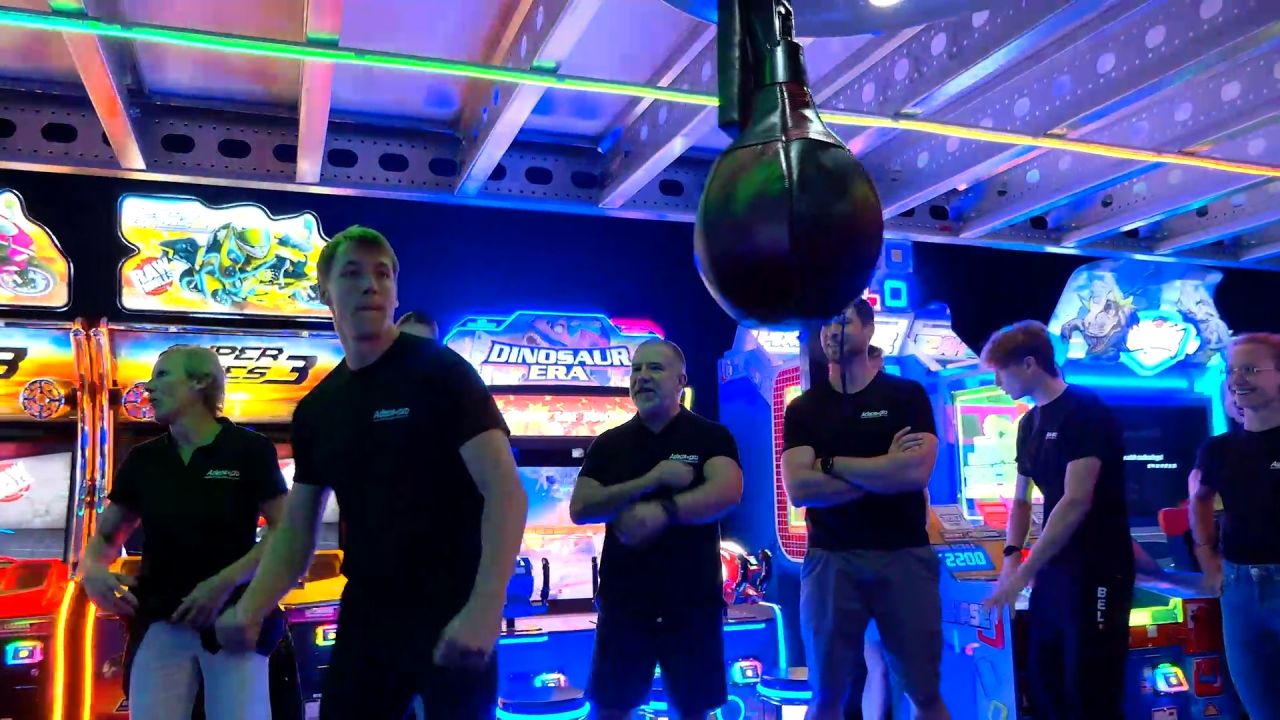 Les athlètes de l'Adeps, dont Julien Watrin, en team building à Marche-en-Famenne