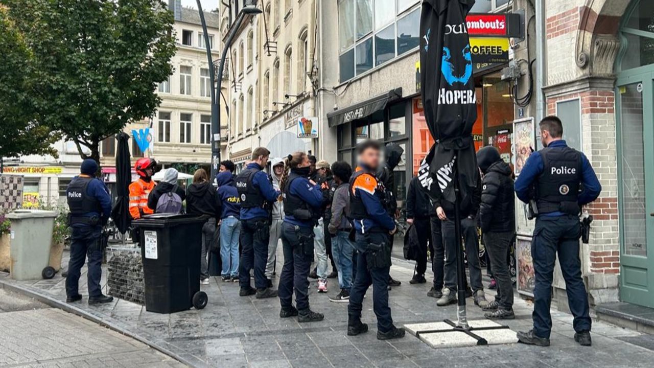 Mobilisation de jeunes à Arlon et Bastogne : de petits rassemblements dans le calme