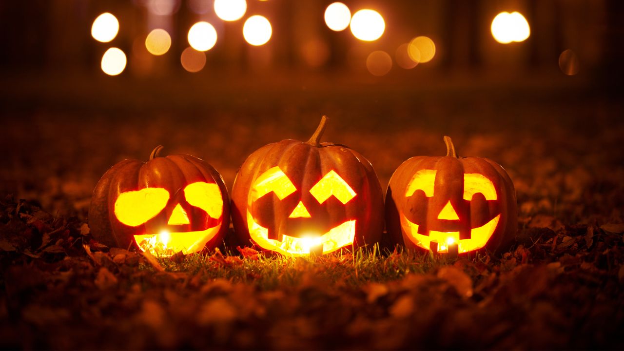De la fête celte de Samain aux ballades d’Halloween, un week-end chargé d’horreurs et de frissons pour rire