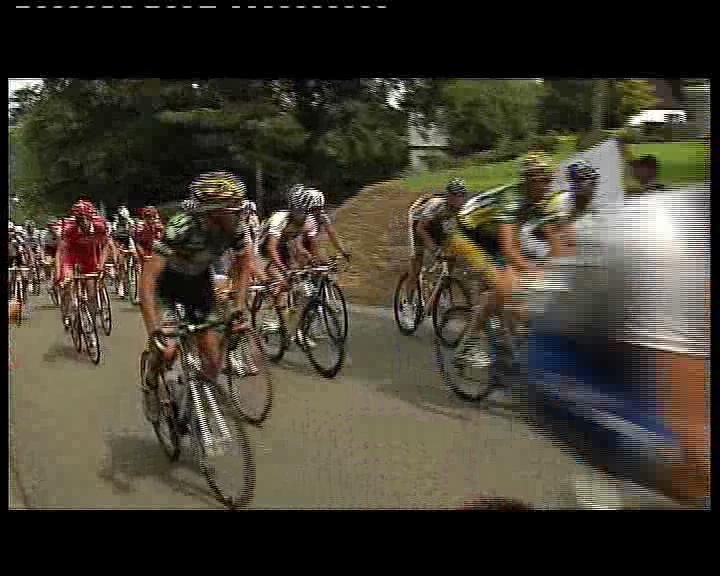 ARLON ARRIVEE DE LA 2EME ETAPE DU TOUR DE WALLONIE