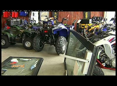 VOLS DE MOTOS AVEC VOITURE-BELIER (HABAY)