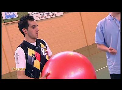 POULL-BALL DECOUVERTE D UN SPORT PARTICULIER