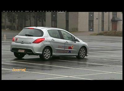 LIBRAMONT : PARKING CENTRE CULTUREL COURS DE MAITRISE AUTOMOBILE
