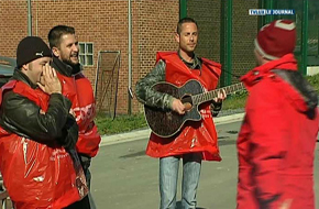 GREVE AU CENTRE DE SAINT HUBERT