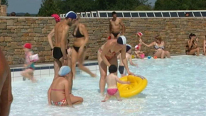Chevetogne : A l'eau !