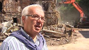 Bouillon : démolition de lancien hôtel « Aux Armes »