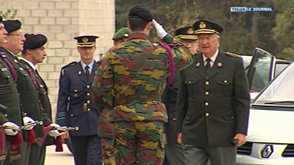Arlon : le Roi Albert II au Camp Lagland