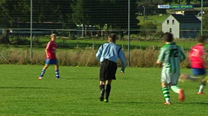 Gros plan : formation pour devenir arbitre de foot